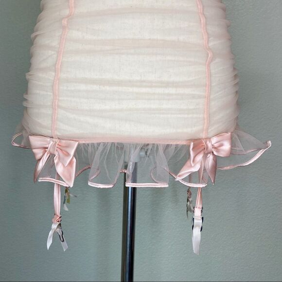 NWOT Victoria’s Secret 34B Pink Mesh Rhinestone Embellished Lingerie - Picture 4 of 12